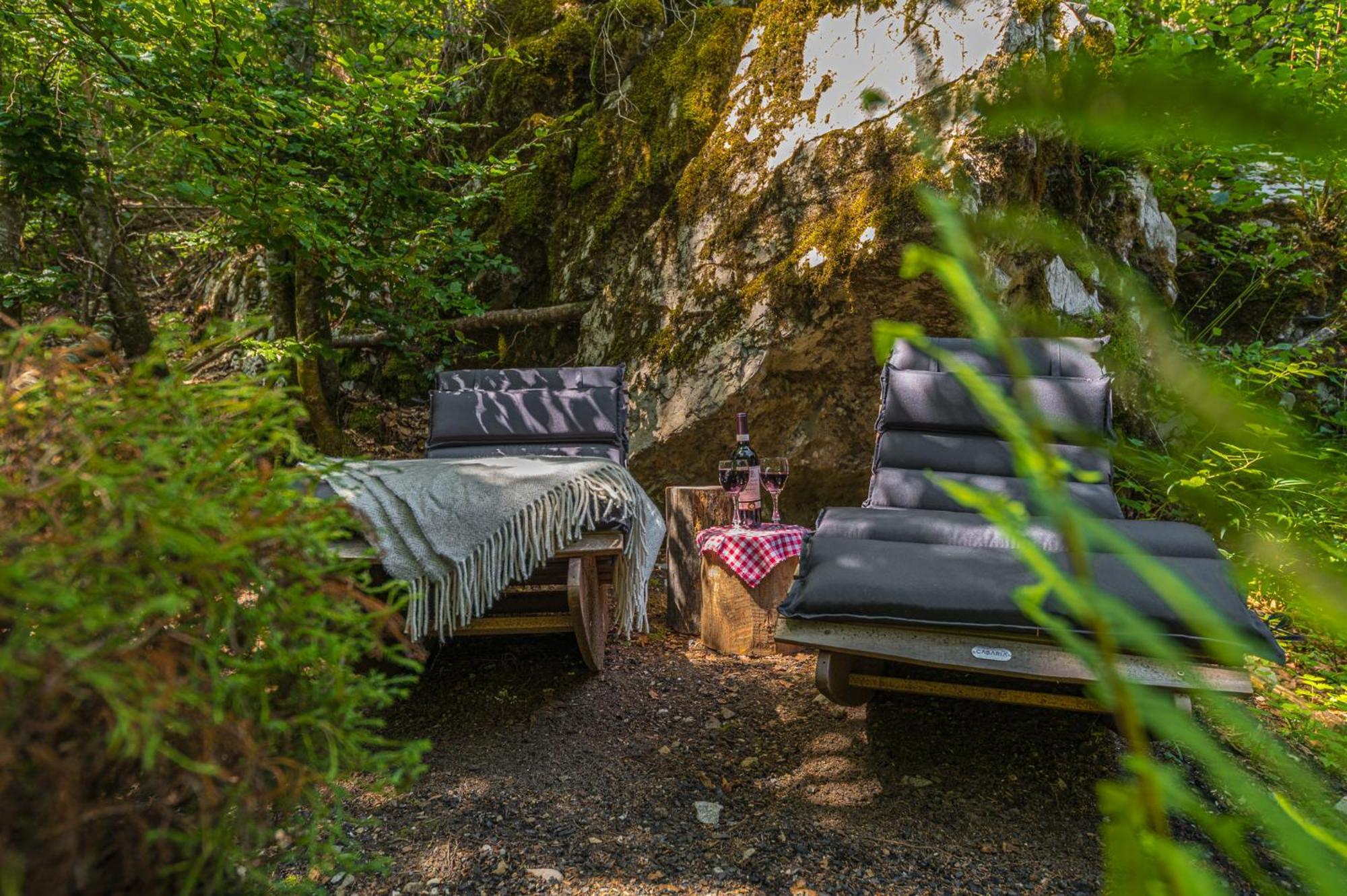 Le Petit Reve - Lac De モントリオン エクステリア 写真